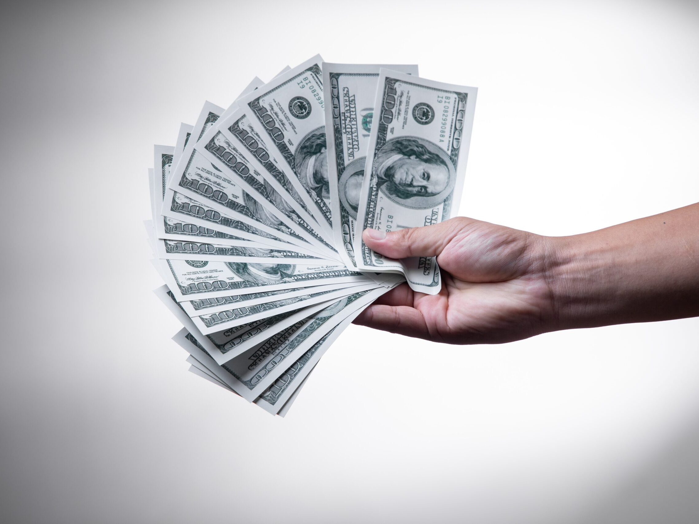 Čtyři mýty o penězích, které by měly být jednou provždy vyvráceny