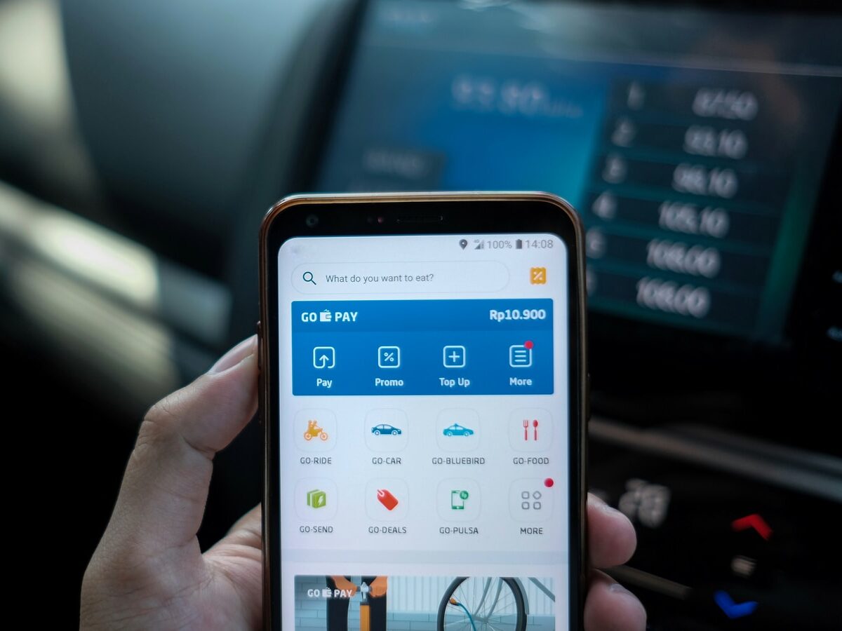 Společnost Paypal rozšiřuje svoje podnikání s kryproměnami mimo USA