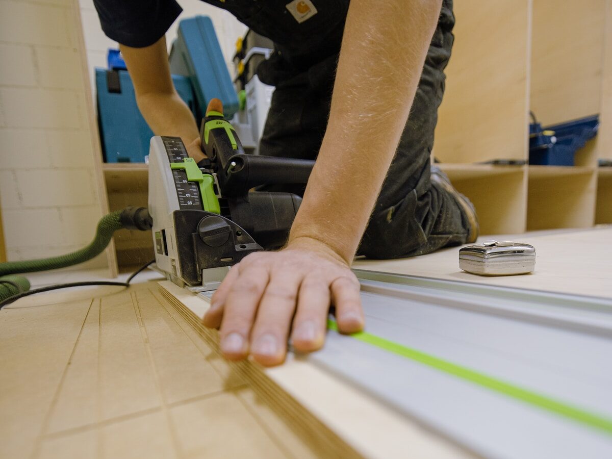 Začínal s 200 tisíci, nyní dodává řezivo po téměř celé Evropě