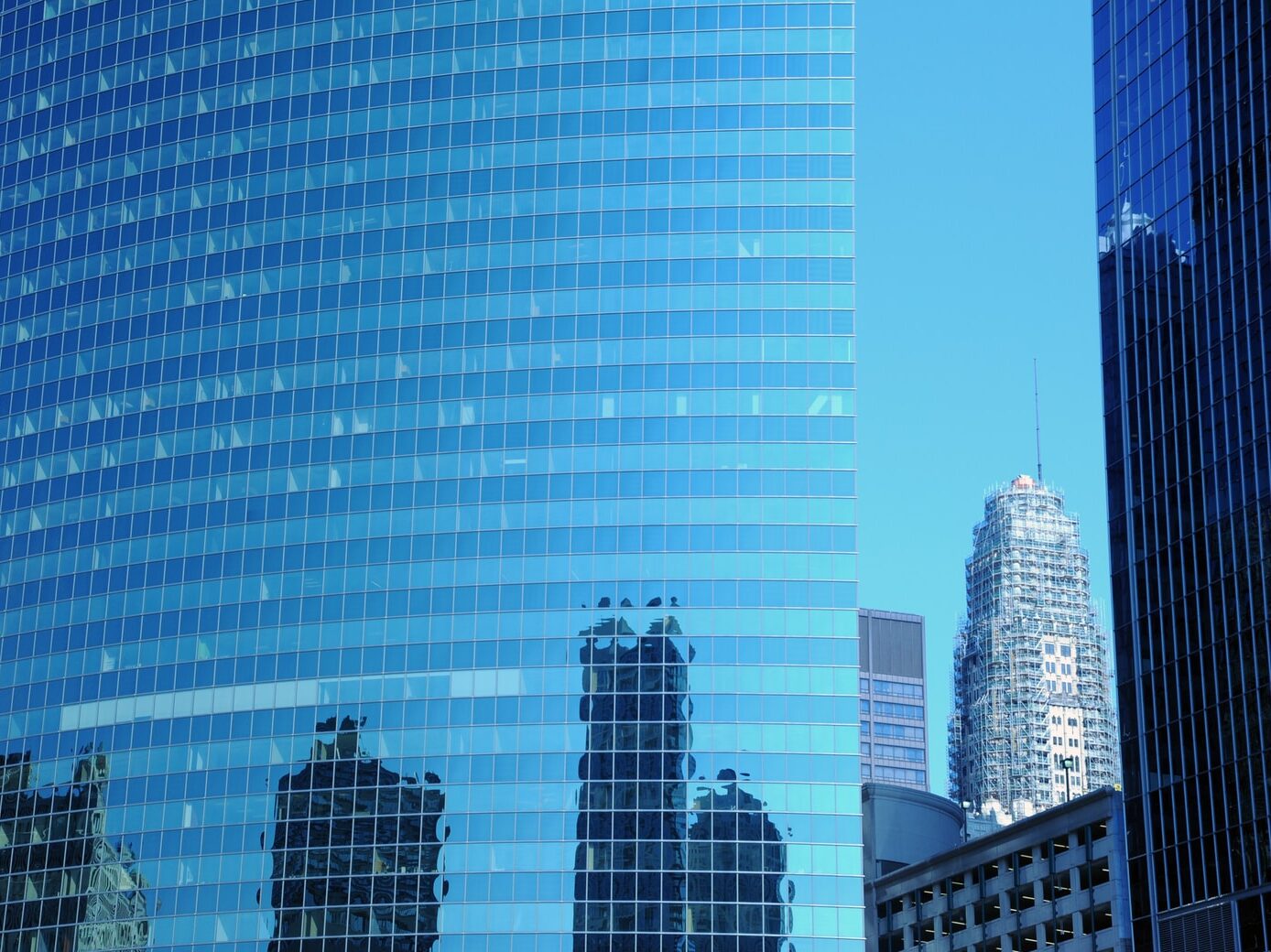 Microsoft nejhodnotnější společností na světě. Kapitalizace vyšší než u společnosti Apple