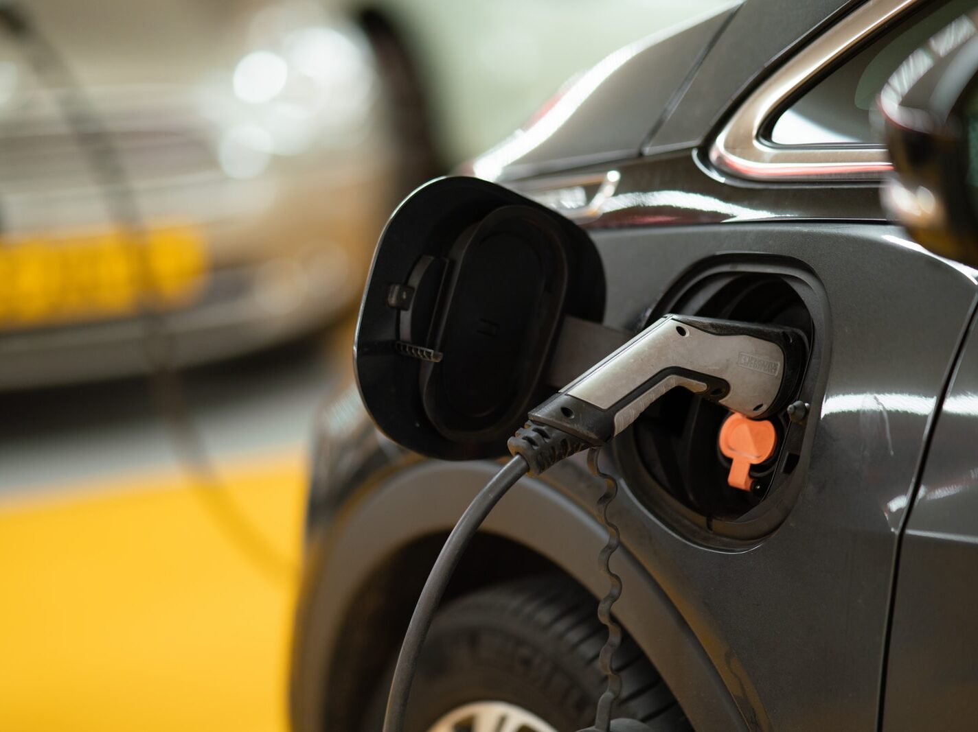 Malá podpora elektromobility: ČR nemotivuje firmy k nákupu ekologických aut