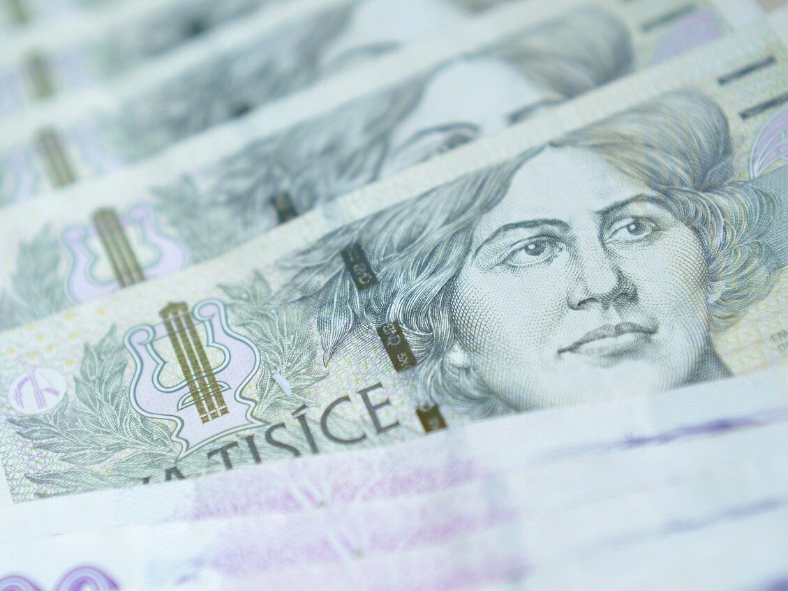 Česká vláda schválila rozpočet na boj s inflací, který má snížit rekordní deficit