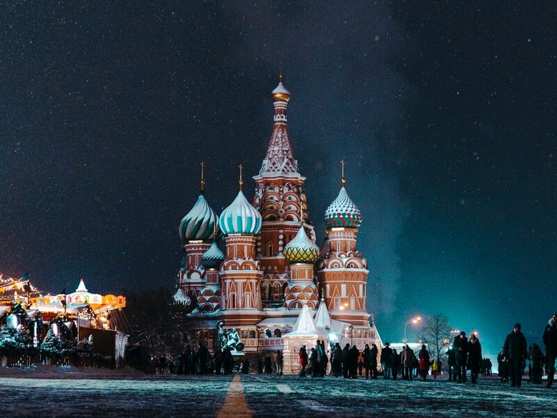 Rusko znárodní aktiva společností opouštějících zemi