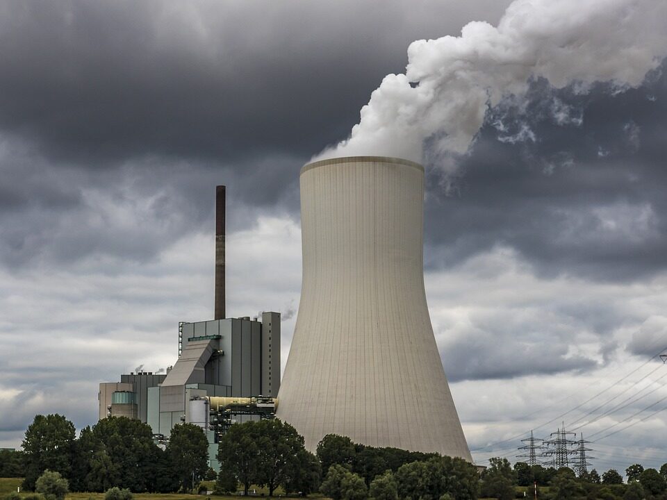 Brusel chce zákaz dovozu ruského uhlí v celé EU