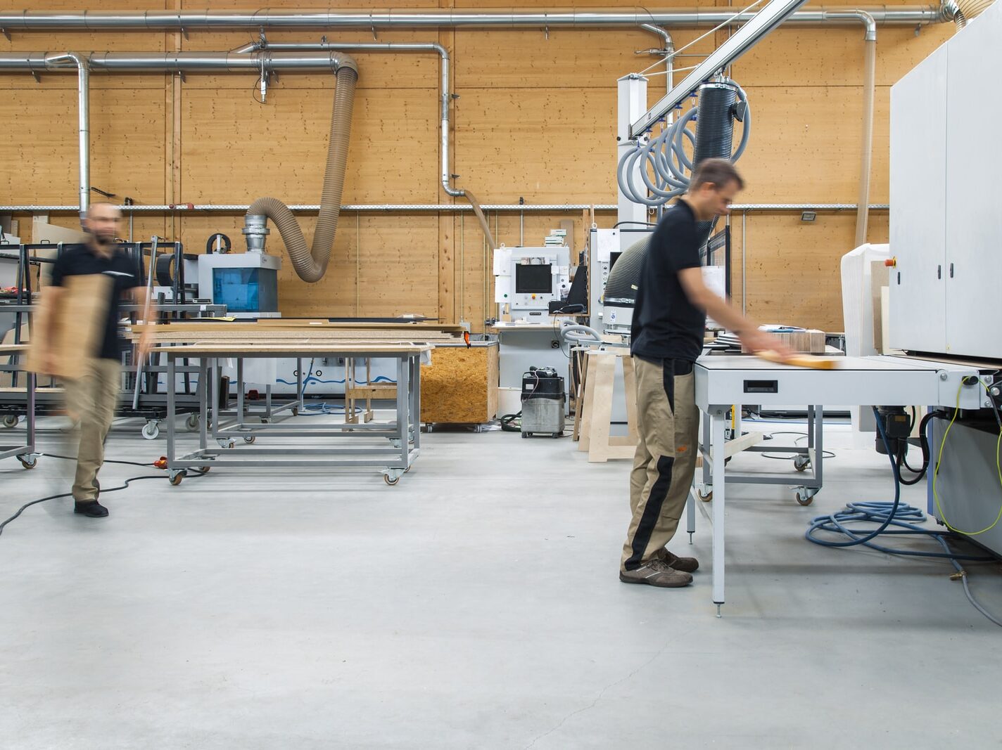 Nezaměstnanost v Česku v březnu mírně klesla