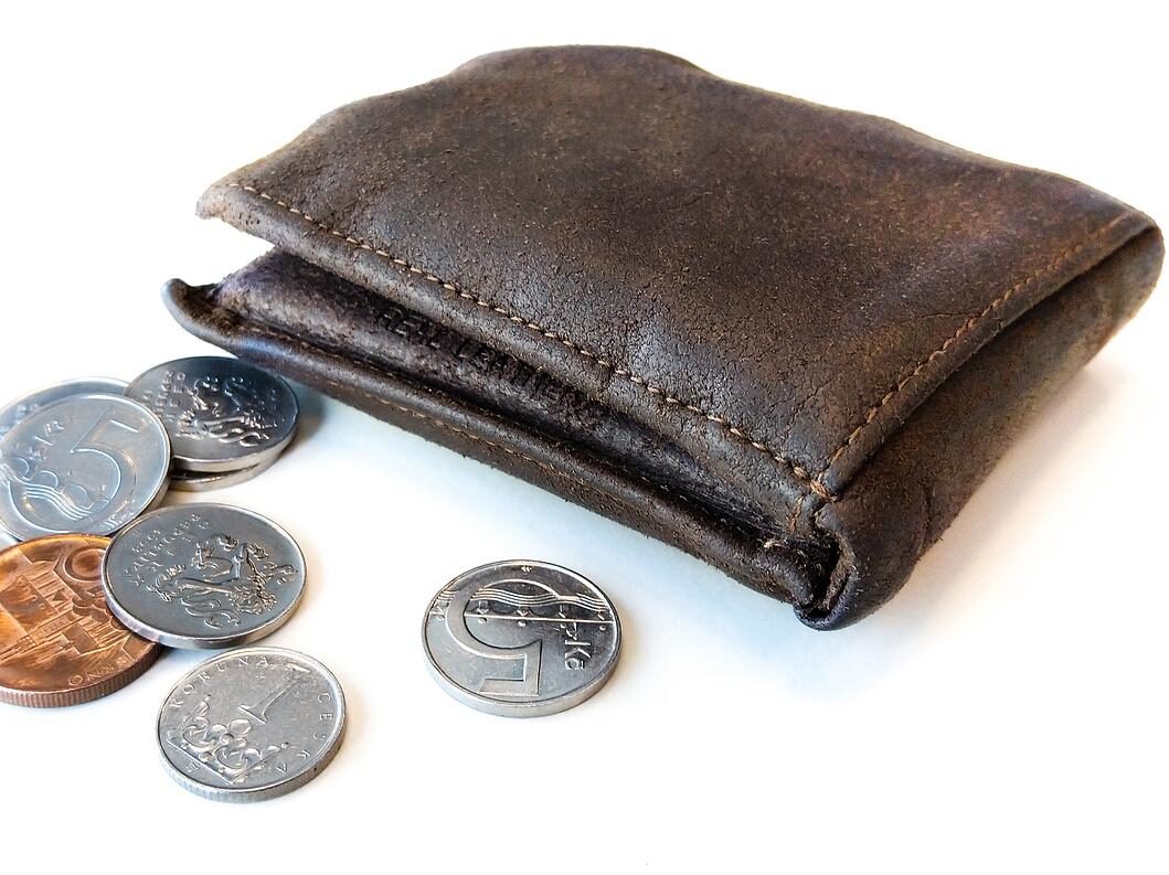 ČNB zvedla základní úrokovou sazbu, je nejvýš od roku 1999