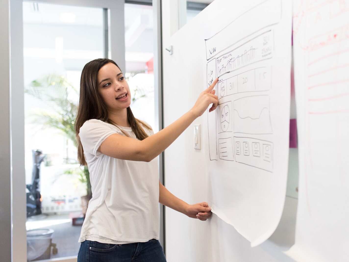 Největší překážkou v zaměstnávání uprchlíků je podle firem jazyková bariéra