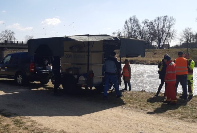 Česká úpravna vody od společnosti Hutira pomáhá na Ukrajině. Představila se i zástupcům OSN
