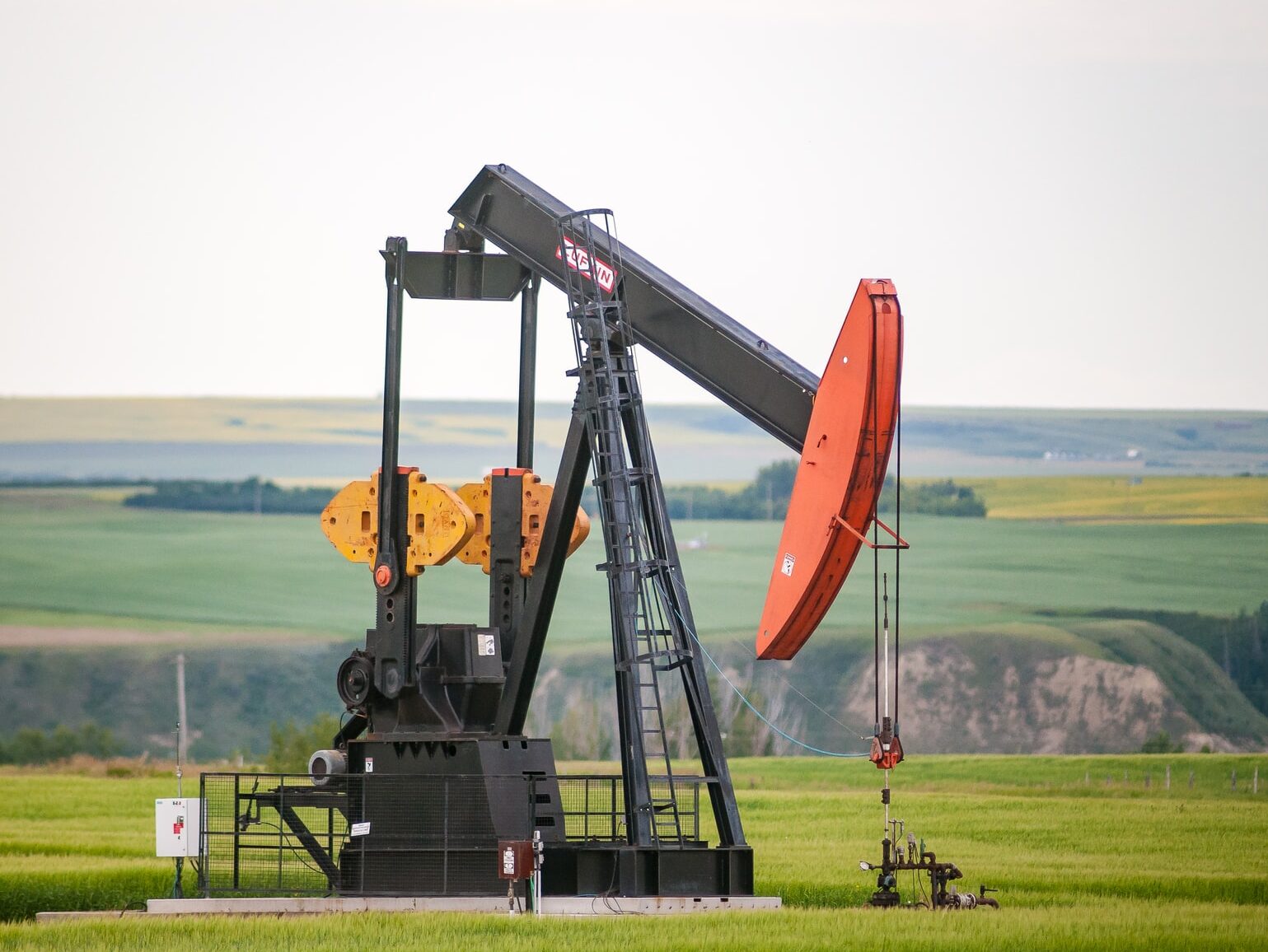 EU chce ukončit dovoz energetických surovin z Ruska