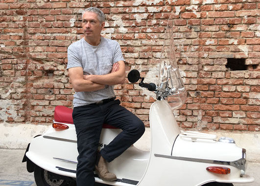 Česká značka motorek Čezeta míří do insolvence