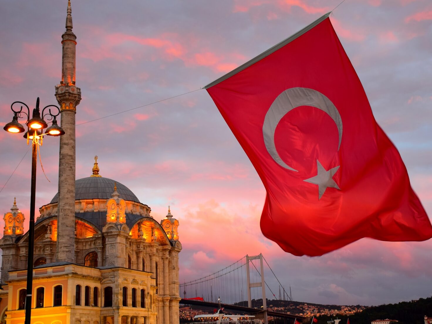 Bouřlivý rok v Turecku. Drtivá inflace i příval ruských turistů