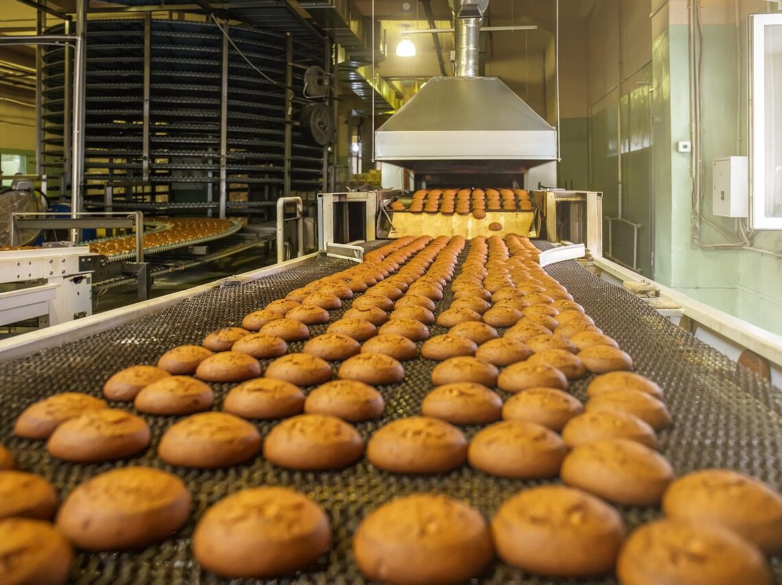 Vláda pomůže i pekárnám či sklárnám s velkou spotřebou energie