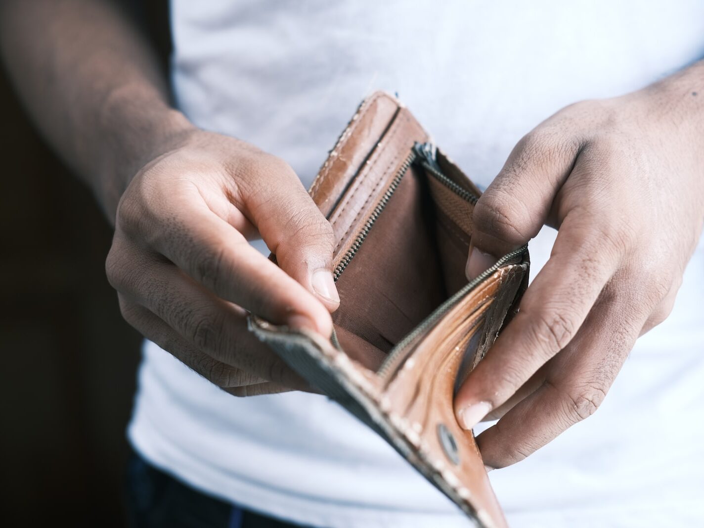 629 firem zbankrotovalo v roce 2022. Jaké firmy jsou nejsmolnější?