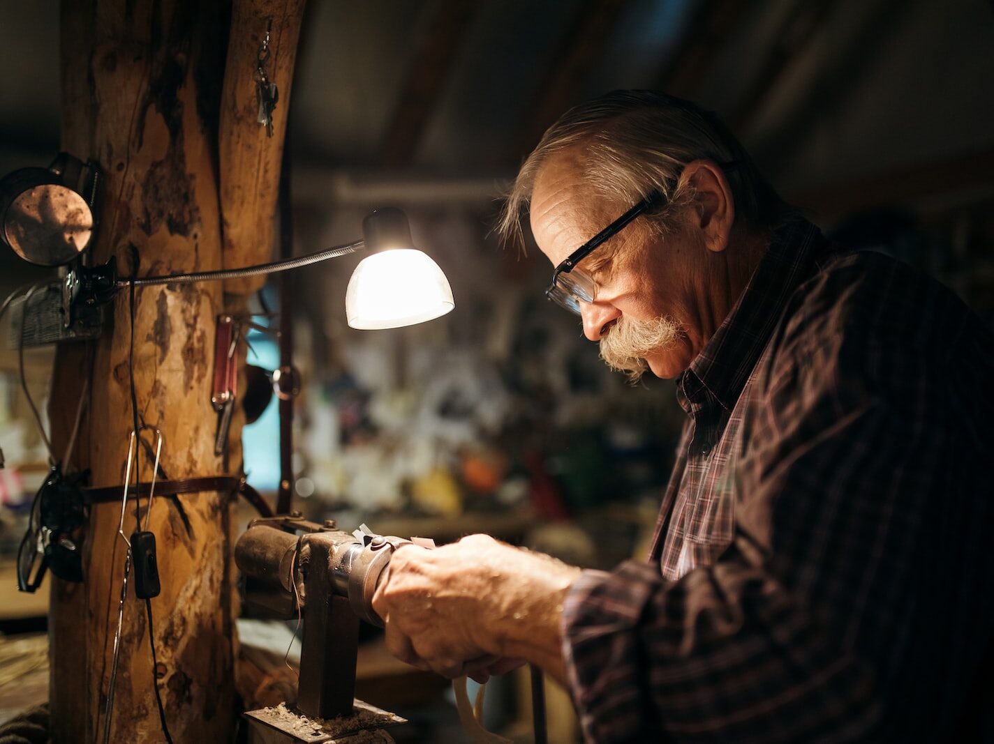 Za deset let se více než zdvojnásobil počet pracujících důchodců