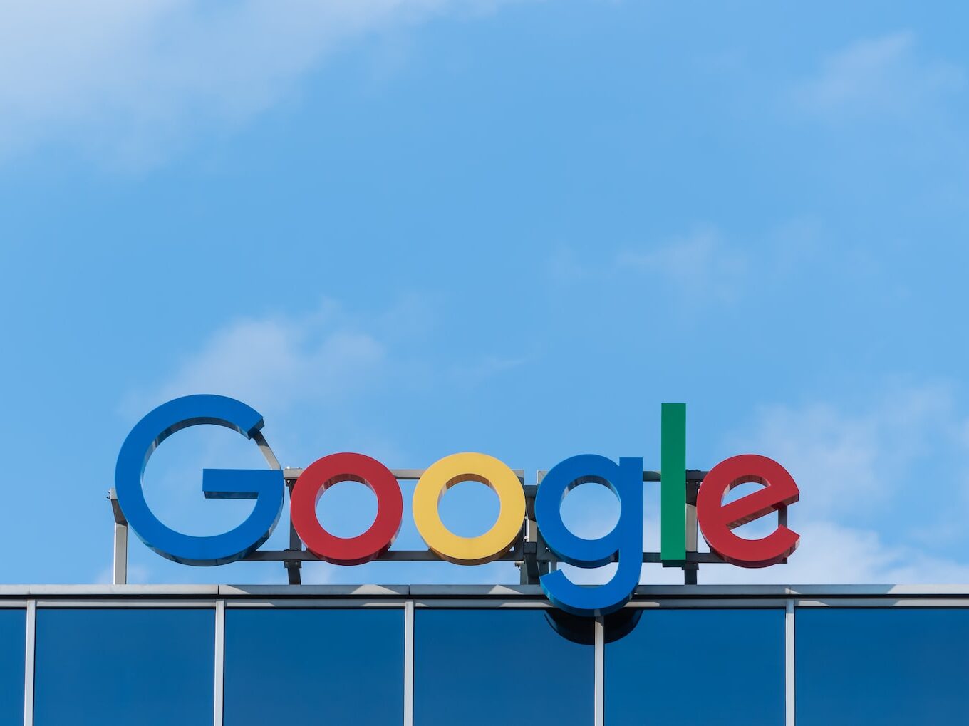 Google propustí 12 tisíc zaměstnanců v celém světě