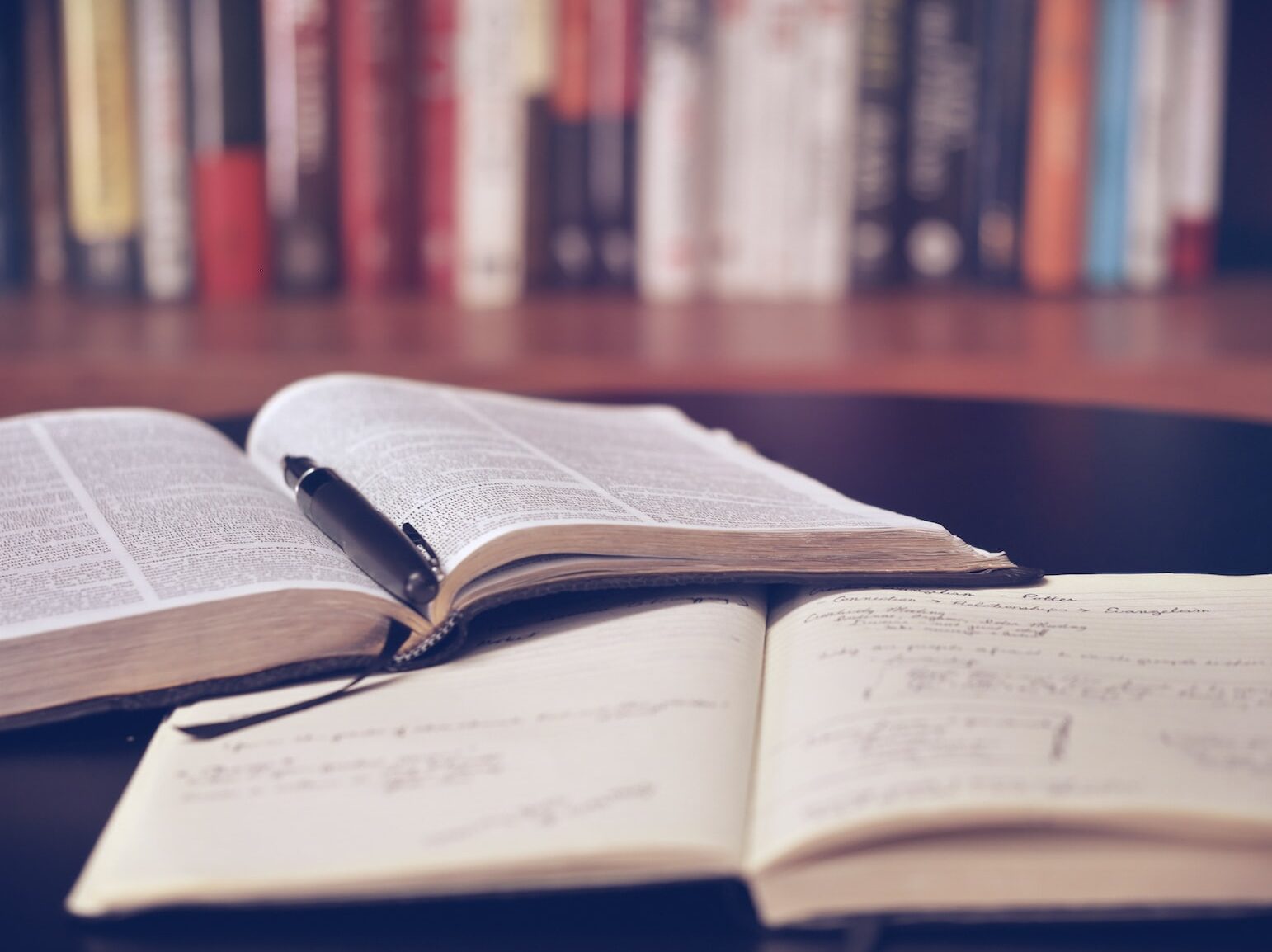 Hypotéka trošku jinak: Od historie po jazykový význam