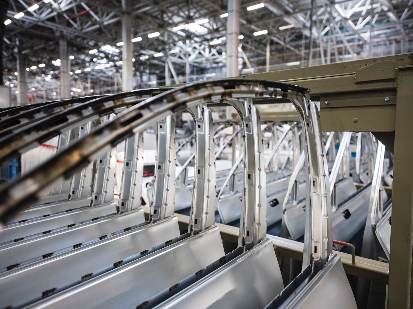 Milionové pokuty pro BMW, Audi a Mercedes za kartel