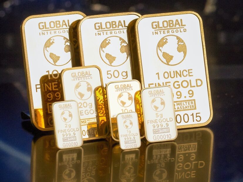 Proč byste měli uchovávat část financí ve zlatě?