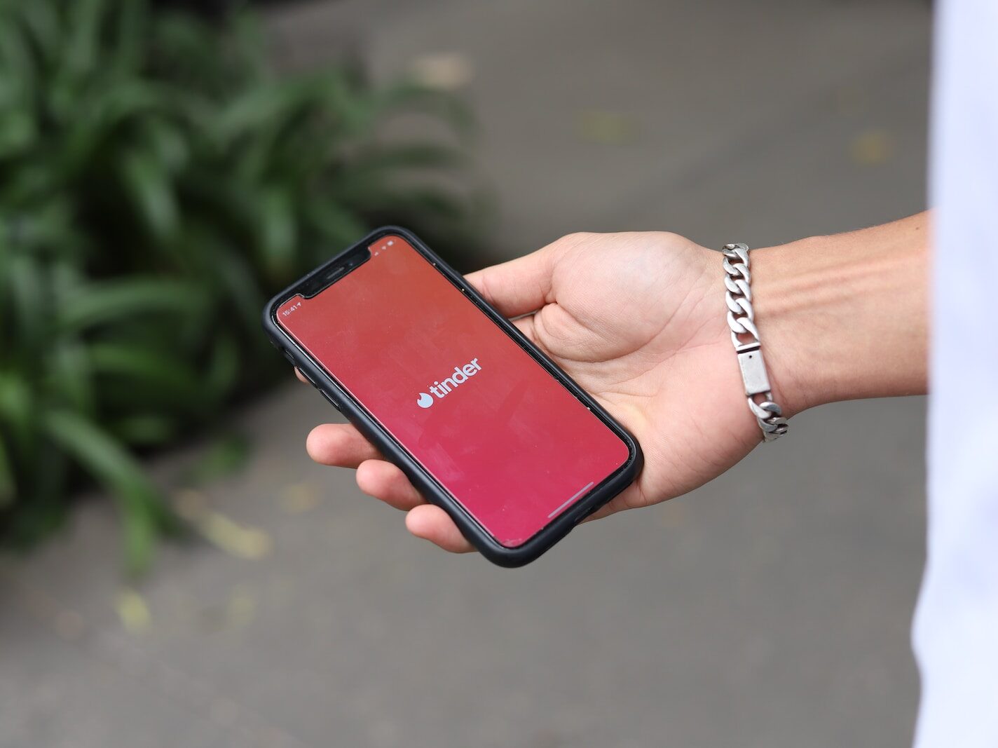 Tinder ukončuje provoz v Rusku. Staví se na stranu lidských práv