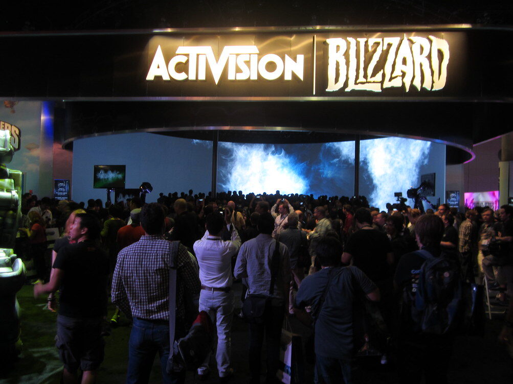 Převzetí firmy Activision Blizzard Microsoftem nic už nebrání. EK díky ústupkům schválila převzetí