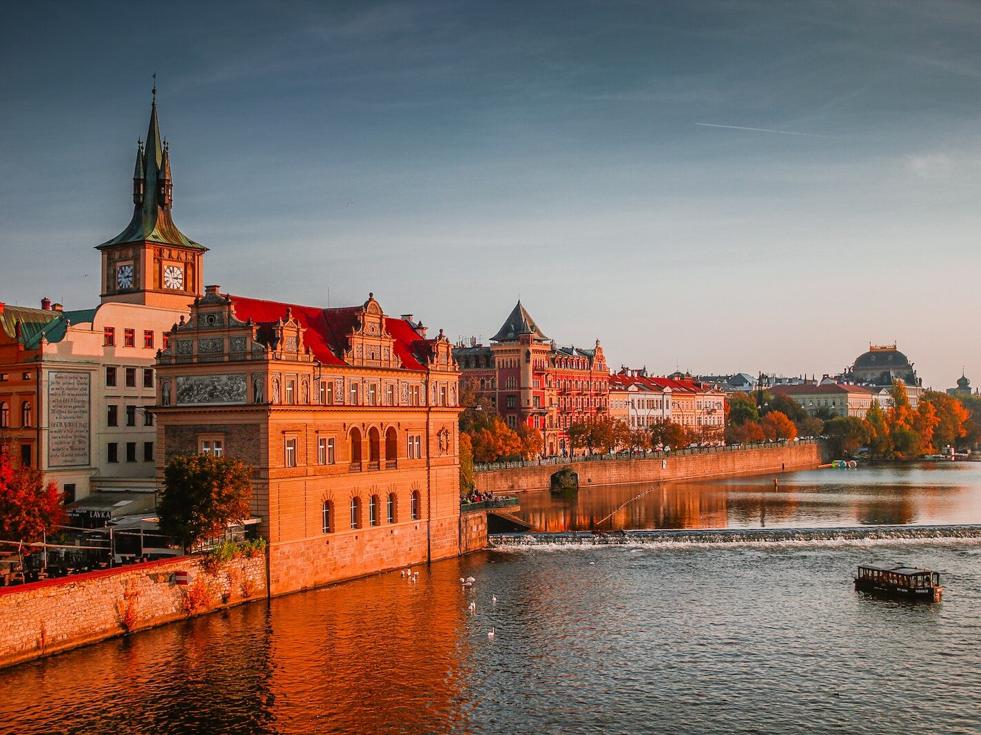 Návrat do normálu. V českých hotelech se v dubnu ubytovalo víc lidí než před covidem