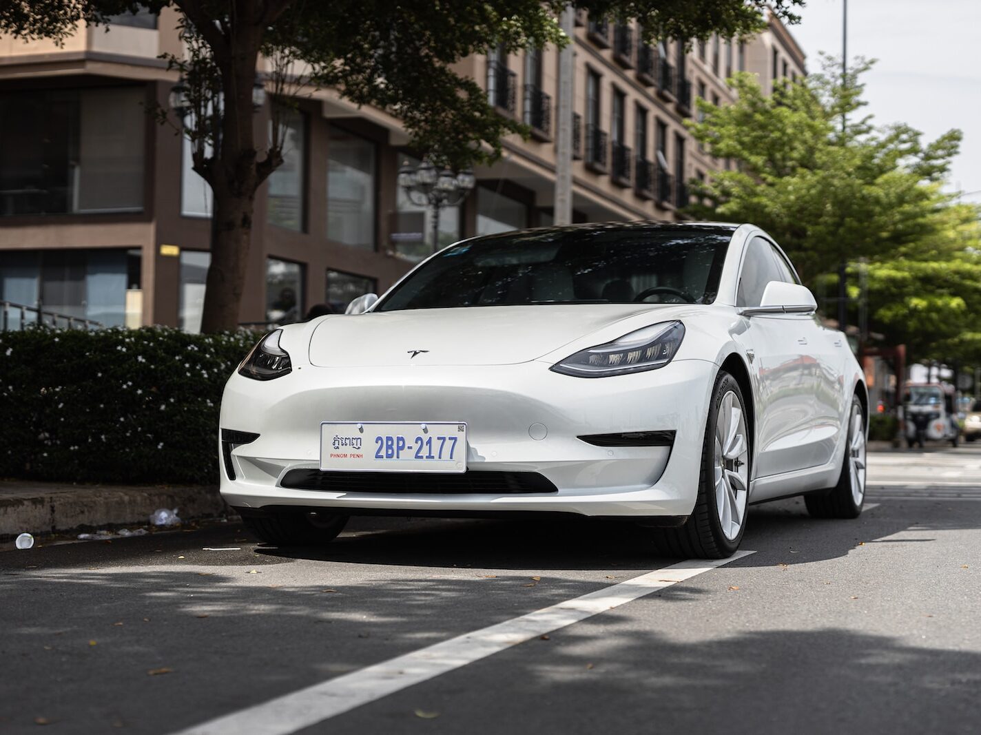 Tesla dosáhla nového rekordu v dodávkách