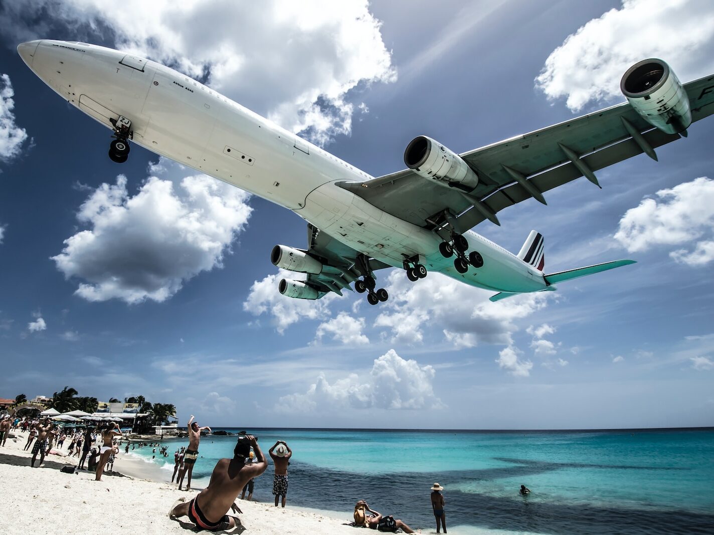 Aerolinky Air France-KLM téměř zdvojnásobily čtvrtletní provozní zisk