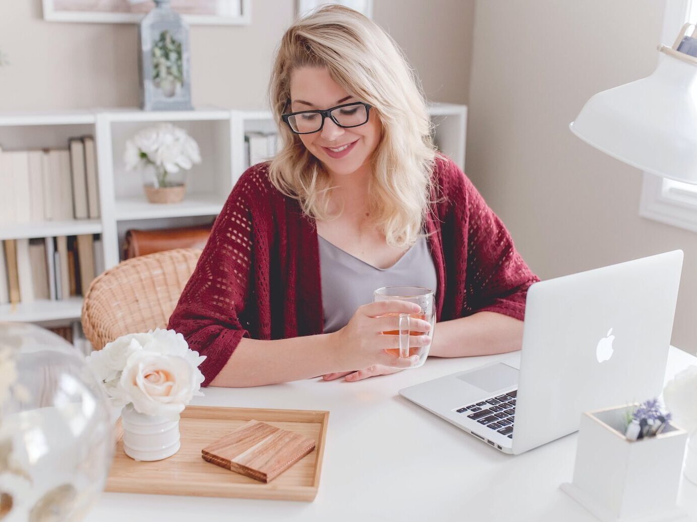 Home office využívá skoro čtvrtina českých zaměstnanců, příspěvek od zaměstnavatele většina nemá, ani ho ale neřeší