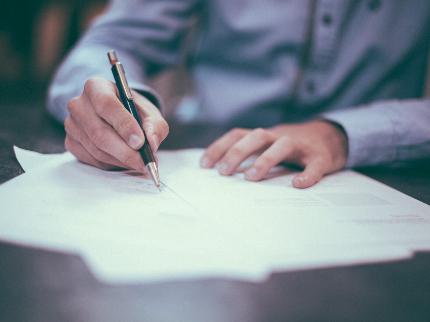 Daňové milostivé léto pokračuje. Lze se stále zbavit dluhů