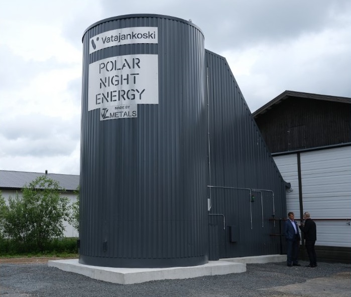 První „písková“ baterie už rok v provozu. Řeší velký problém zelené energie – uskladňování