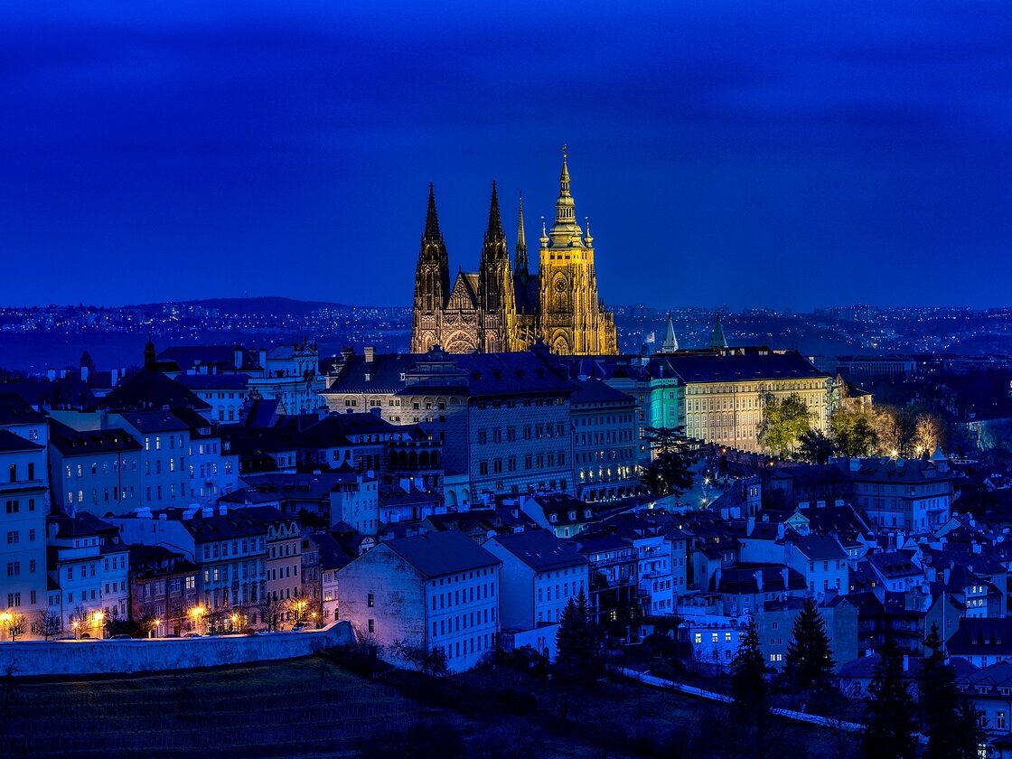 Cestovní ruch v EU se vyšplhal na rekordní úroveň. Státy EU napočítaly téměř 1,2 miliardy přenocování