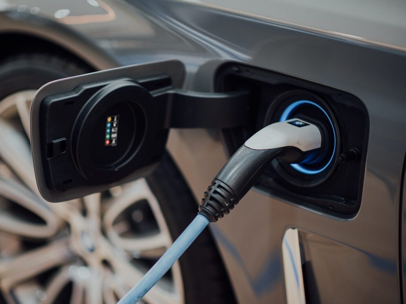 Stellantis a Samsung investují 74 miliard do druhé továrny na baterie ve Spojených státech