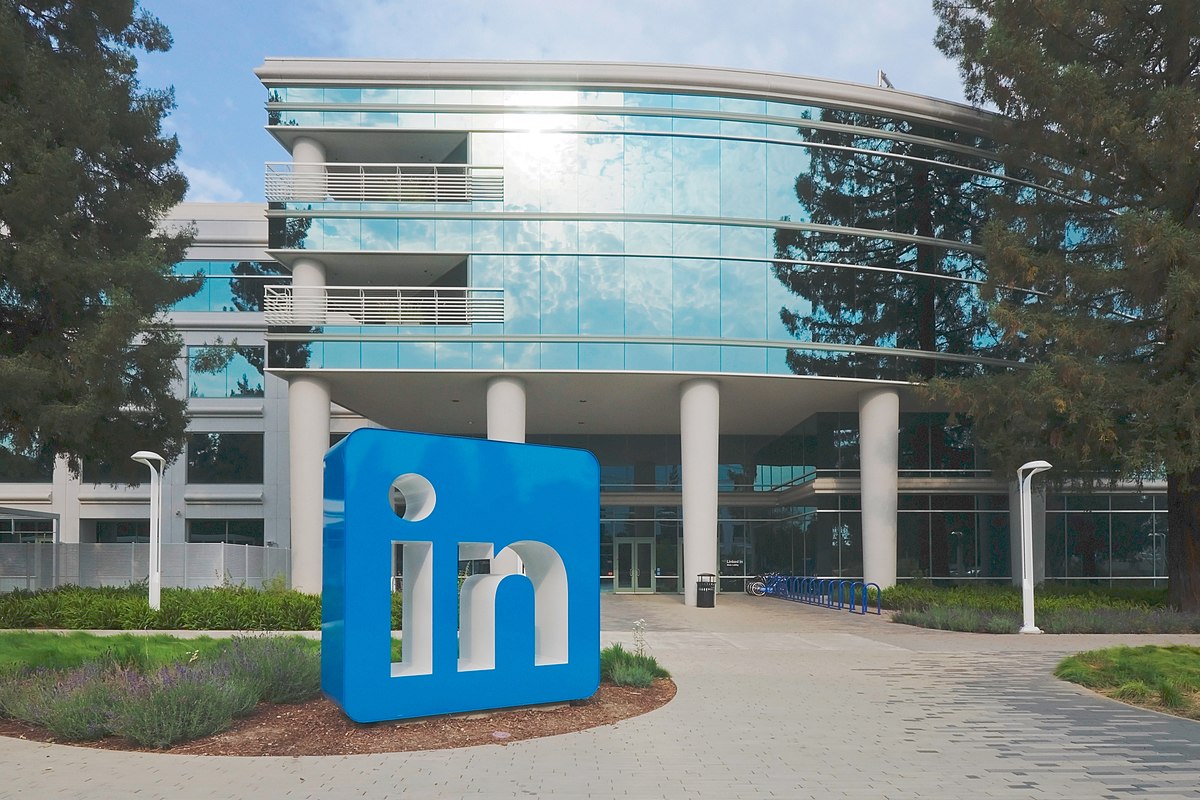 Propouštění v technologickém sektoru pokračuje. LinkedIn se zbaví dalších 668 zaměstnanců