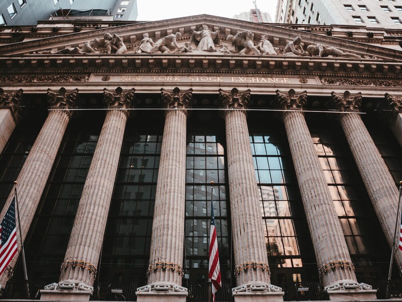 Americká ekonomika vzrostla o 4,9 procenta, což je nejsilnější růst za téměř dva roky