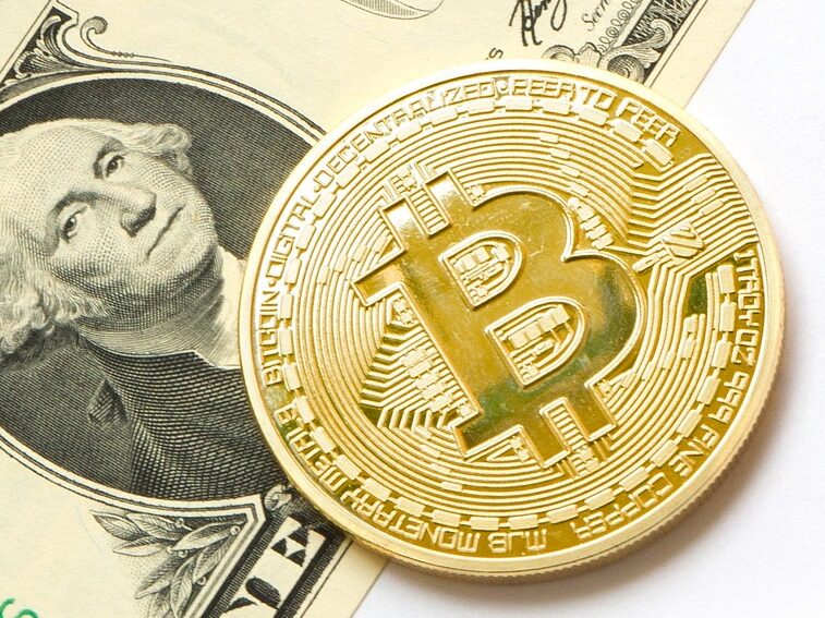 Cena bitcoinu je na nejvyšší úrovni za poslední roky