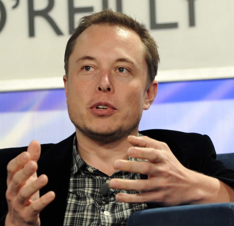 Elon Musk se rozhodl zažalovat OpenAl