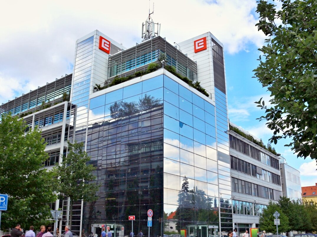 ČEZ za rok 2023 vydělal 29,6 miliard. Jde o nejvyšší zisk za posledních 10 let s výjimkou mimořádného roku 2022