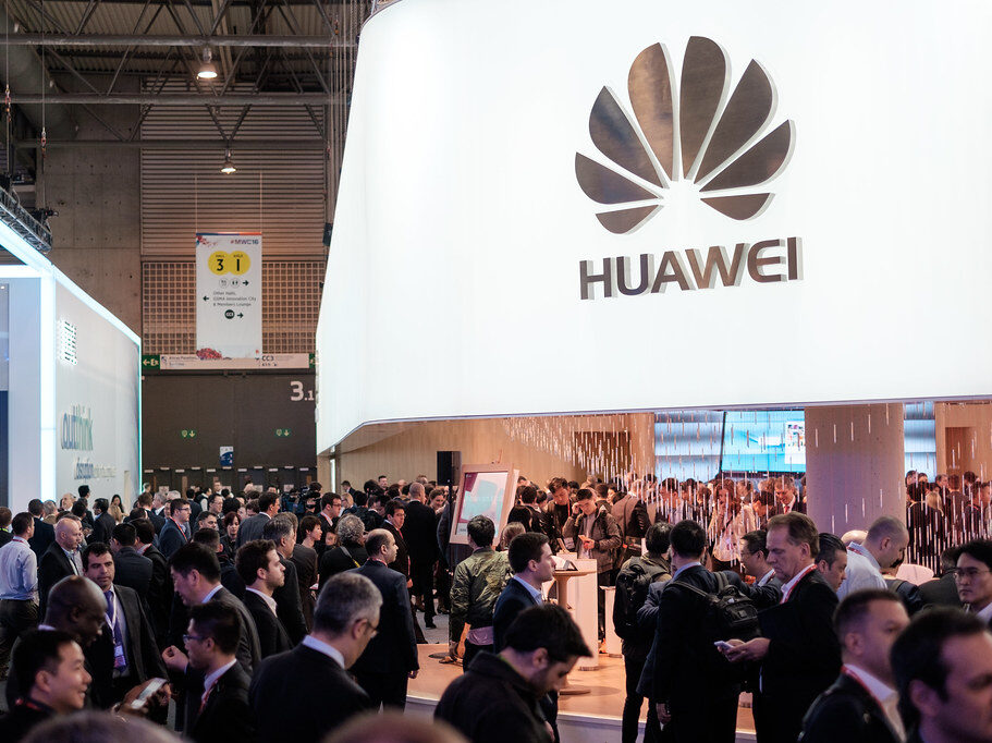 Zisk Huawei v roce 2023 vzrostl o 9,6 %