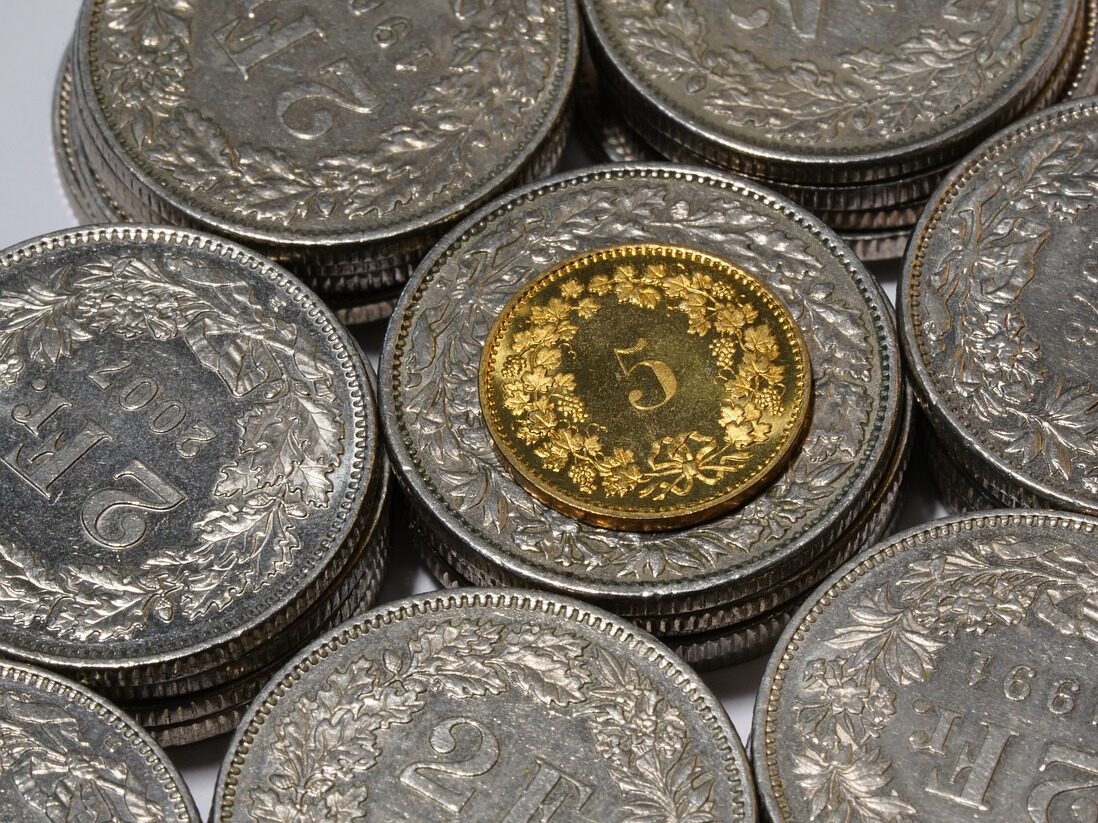 Ukrajině finančně pomůže i Švýcarsko. Počítá s podporou ve výši 127 miliard korun