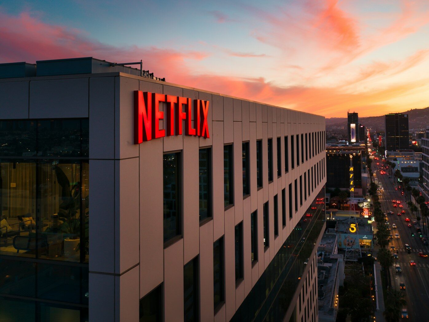 Netflix v počtu předplatitelů boduje. Získal nových 9 milionů předplatitelů za první čtvrtletí