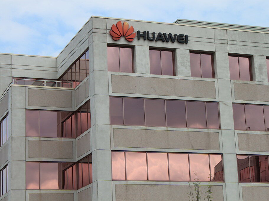 USA ruší s okamžitou platností vývozní licence na prodej čipů od Intel a Qualcomm společnosti Huawei