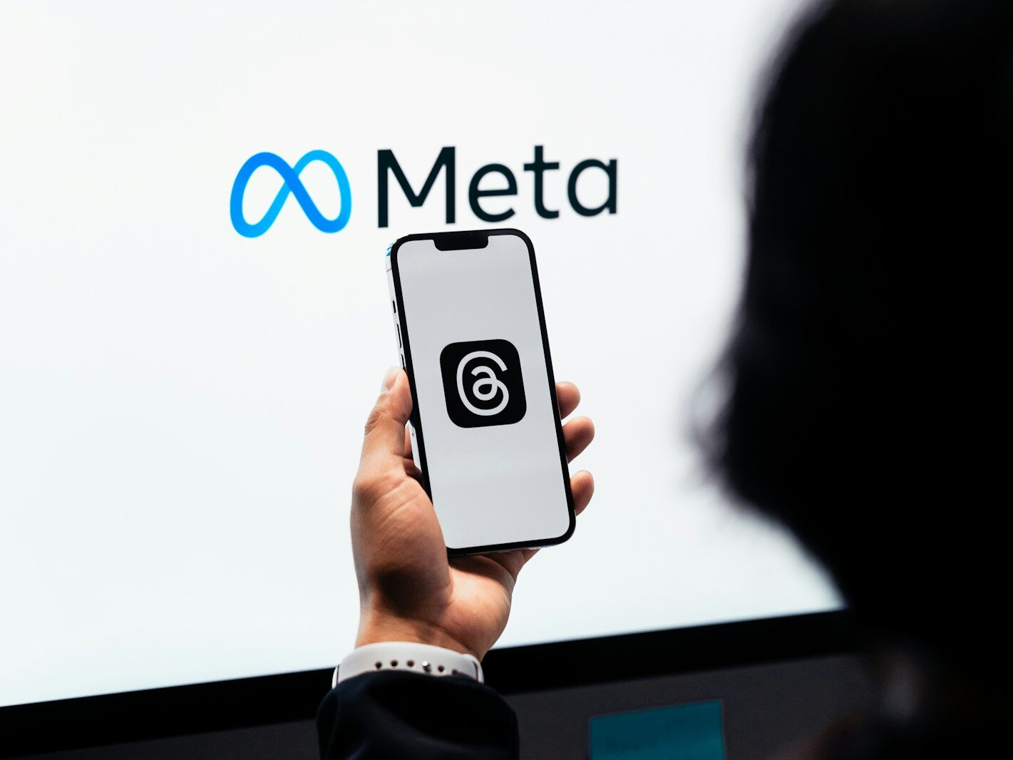 EU jde opět po společnosti meta. Facebook a Instagram vede k návykovému chování