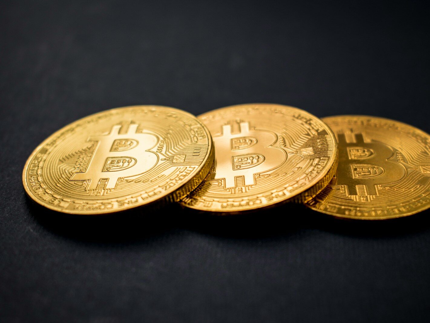 Cena bitcoinu stoupá opět do výšin