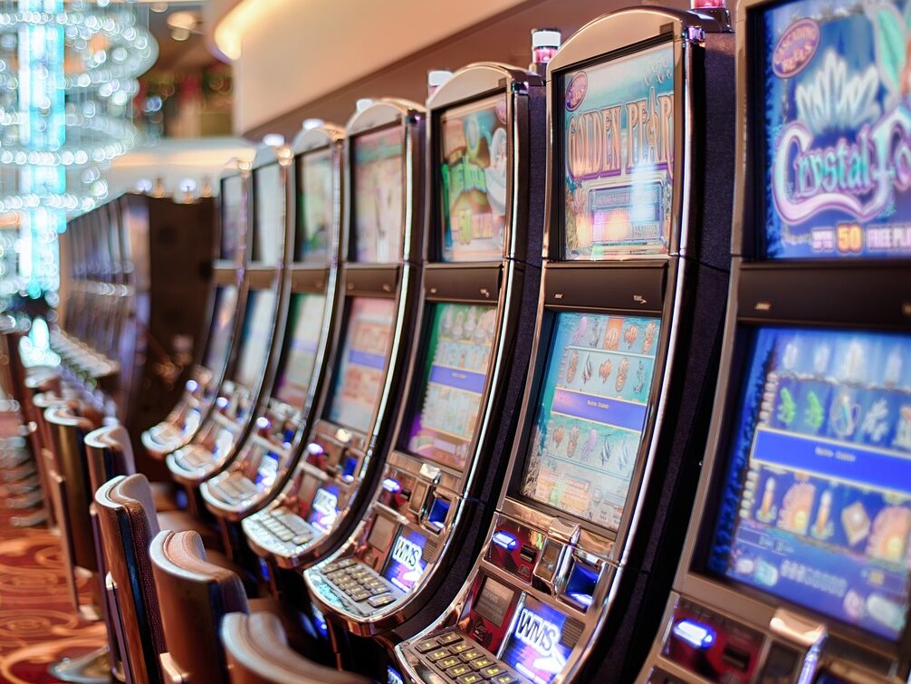 Vyhrála miliony v kasinu, nedostala nic a byla vyhozena z podniku