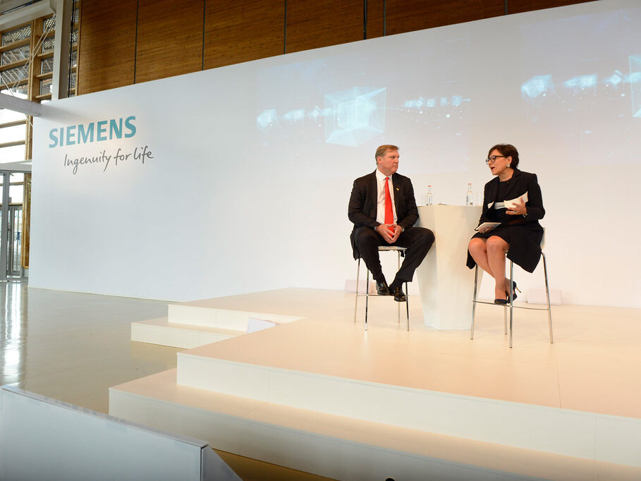 Navzdory krizi Siemens plánuje vybudovat 400 pracovních míst