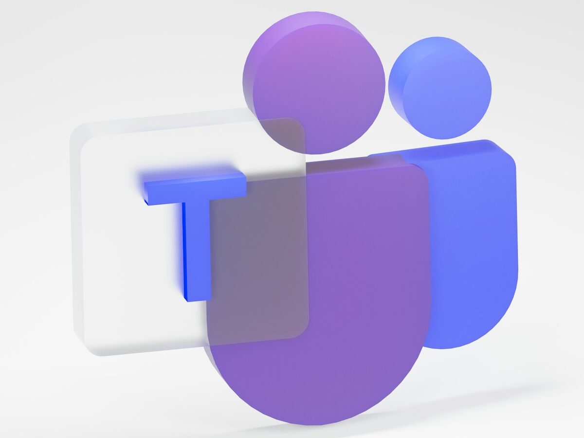 Microsoft může dostat i miliardovou pokutu kvůli Teamsům