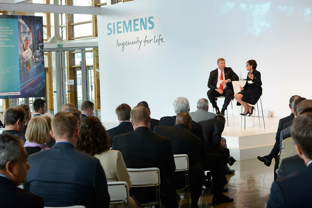 Siemens chce vytvořit až 10 000 pracovních pozic