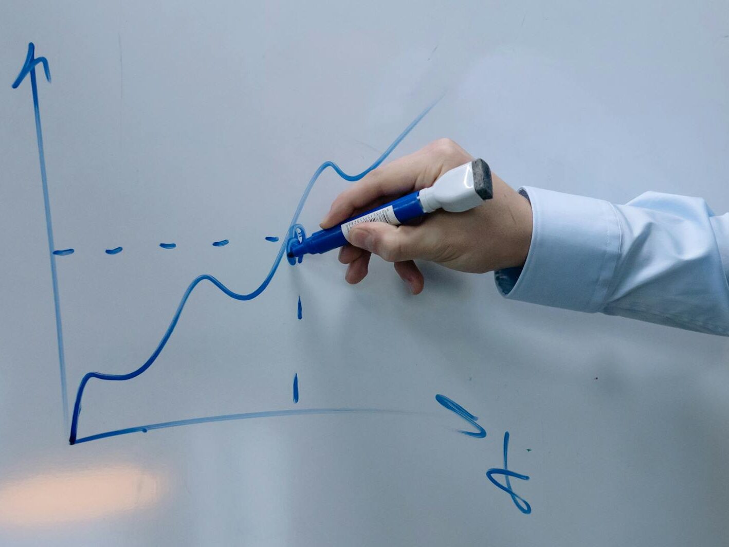 Opatrný růst české ekonomiky podle ČSÚ pokračuje