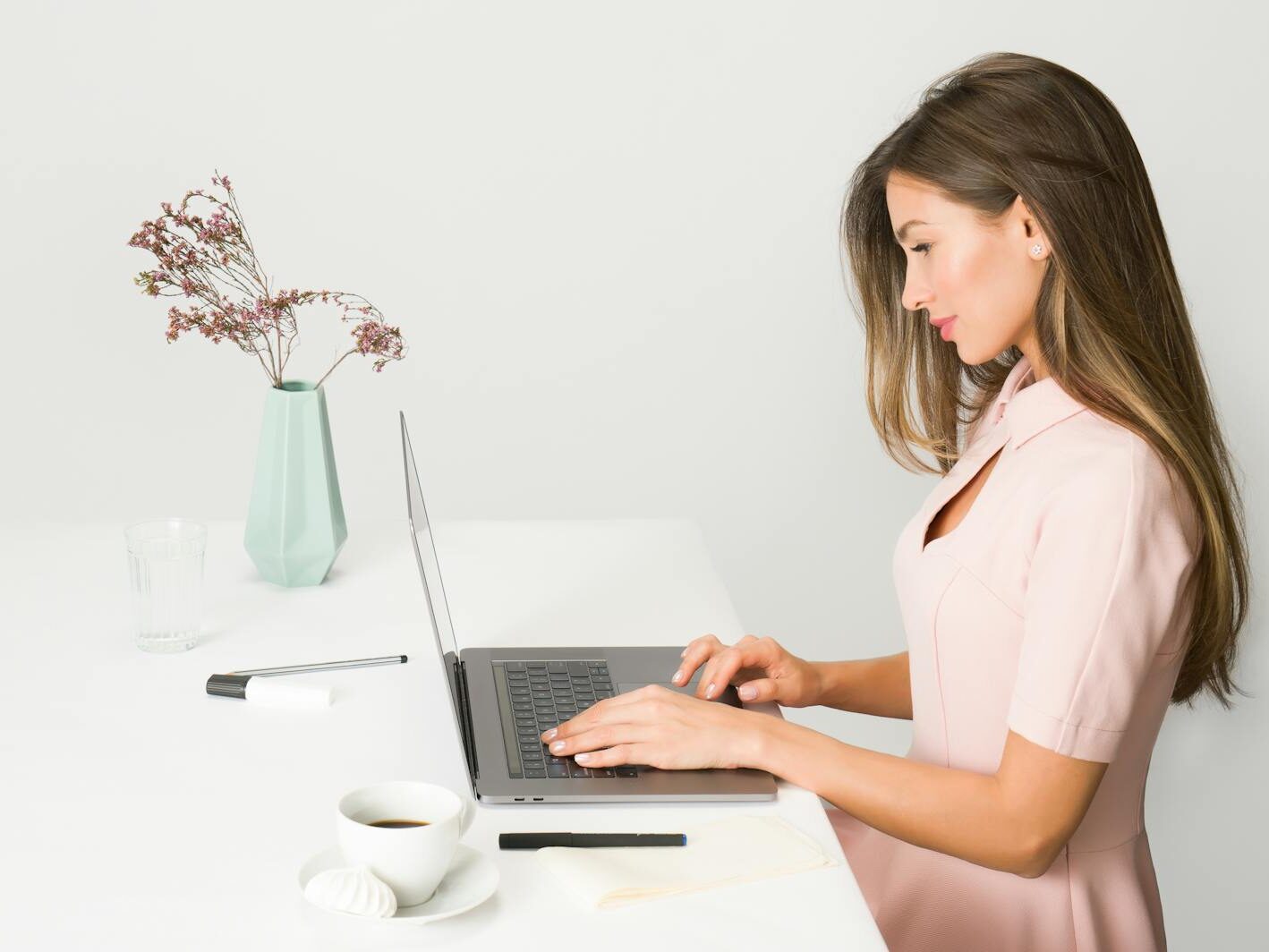 Veřejnost vybírá vítězku v 5. ročníku soutěže pro podnikavé ženy v e-commerce