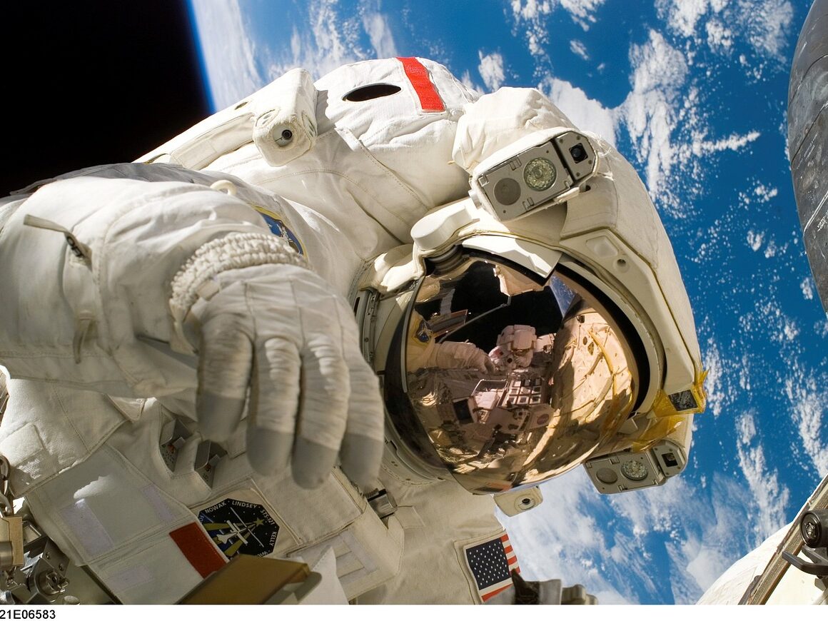 Vesmírný podzim: Chystá se největší tuzemský festival kosmických aktivit – Czech Space Week